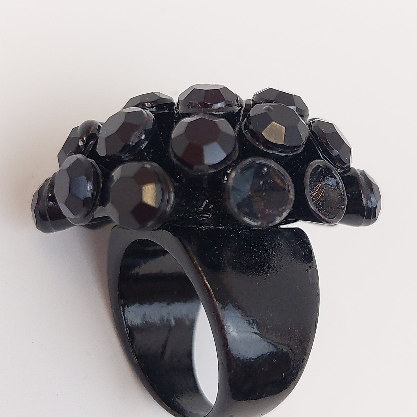 Vintage Black Glass Cluster Ring Metal Base Size 7
