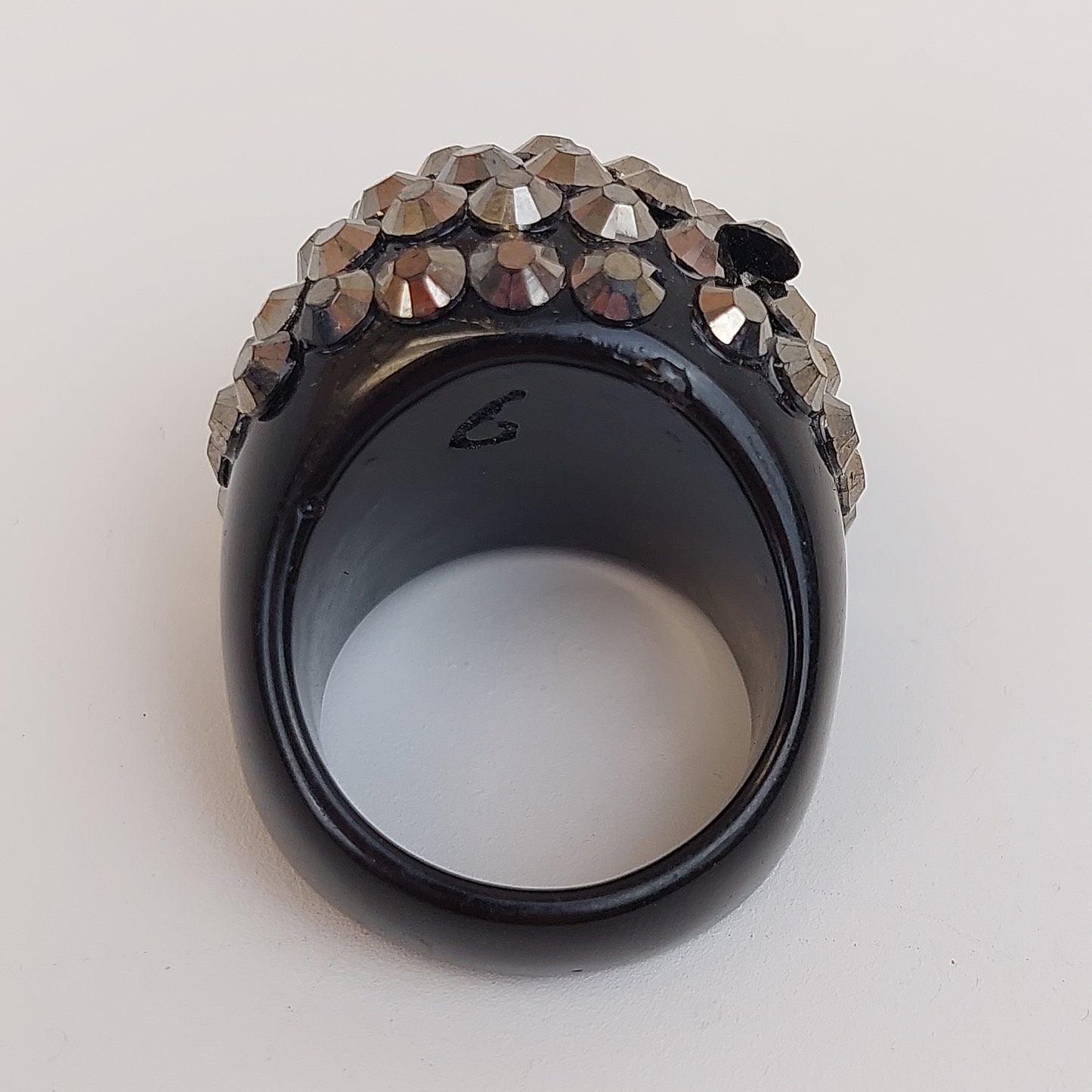 Black Lucite Resin Ring with Pewter Color Spikey Stones Bling Size 9