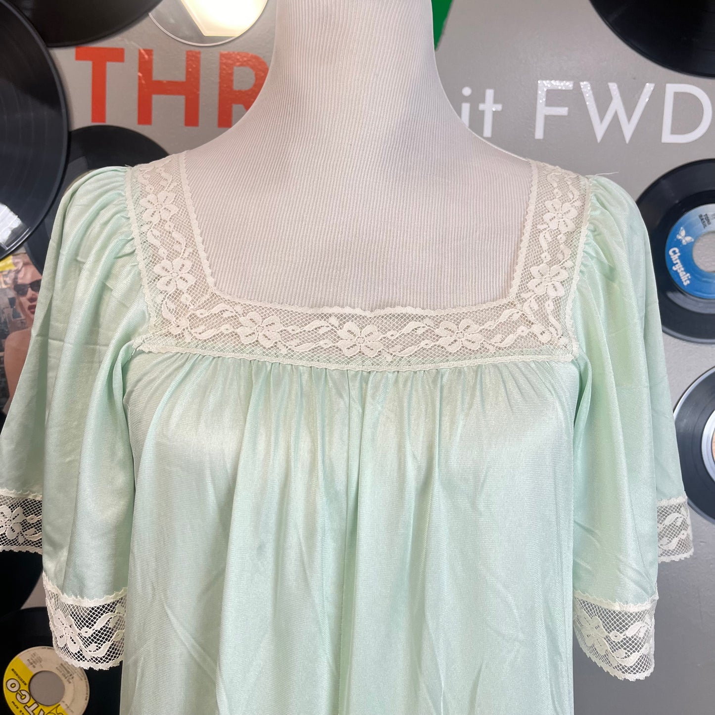 Vintage Nylon Seafoam Green Negligee Lace Nightgown Square Neck Size M