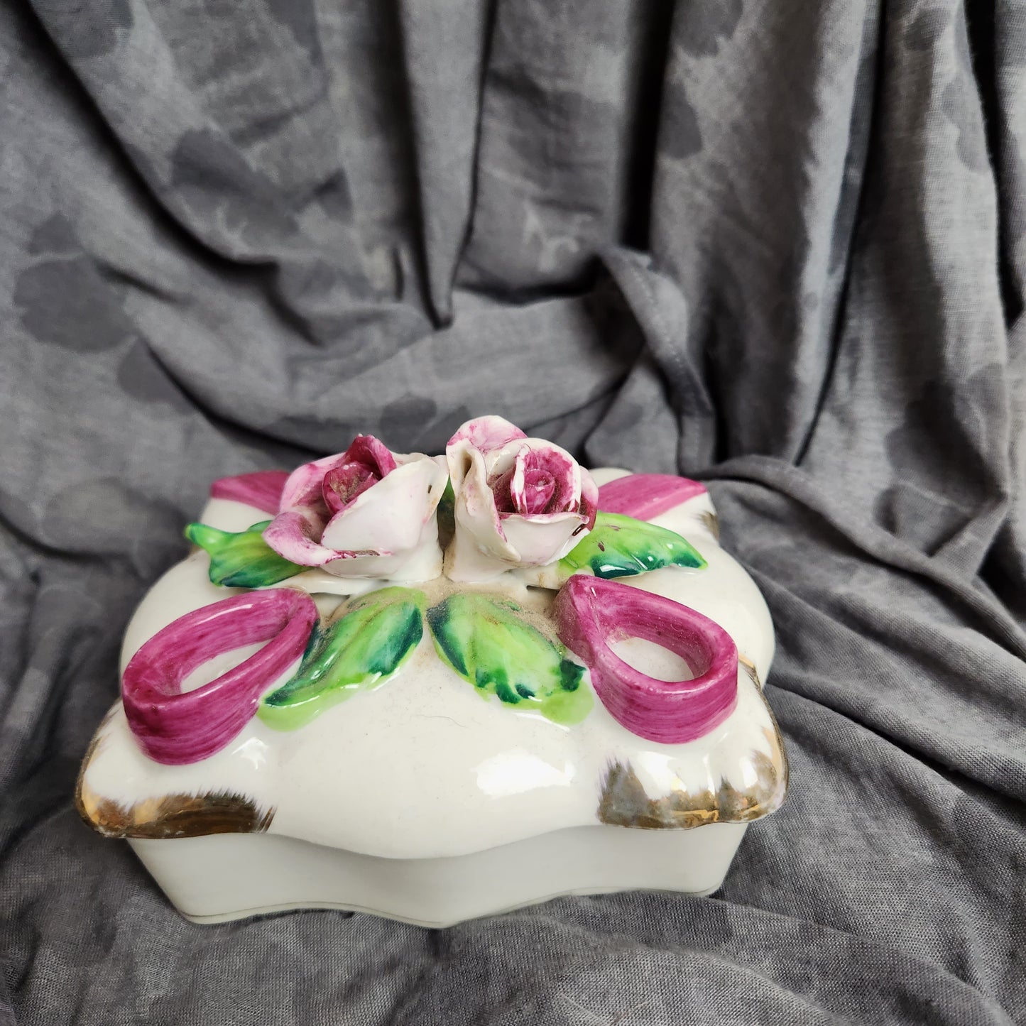 Vintage Ceramic Jewelry Dish & Lid Floral