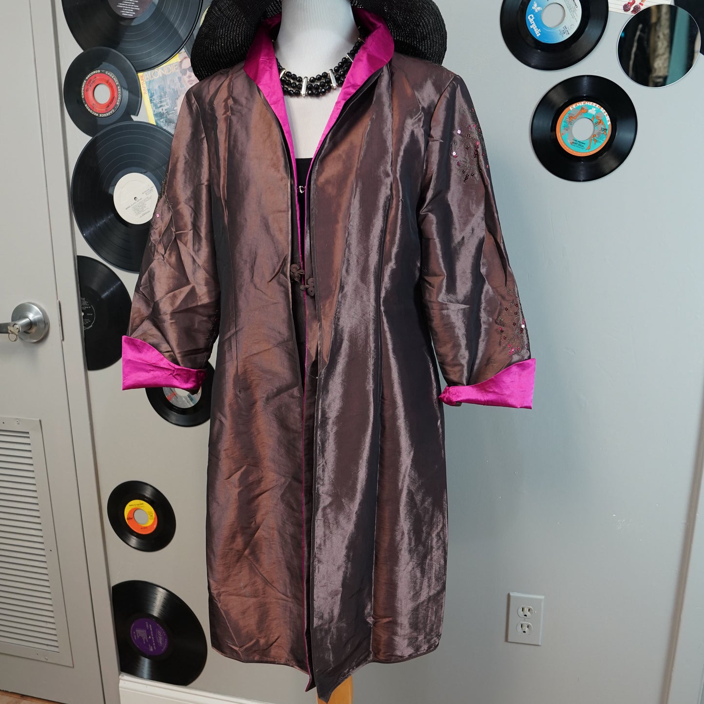 Laogudai Chinese Long Brown Jacket w/ Pink High Collar Lined Double Front XL