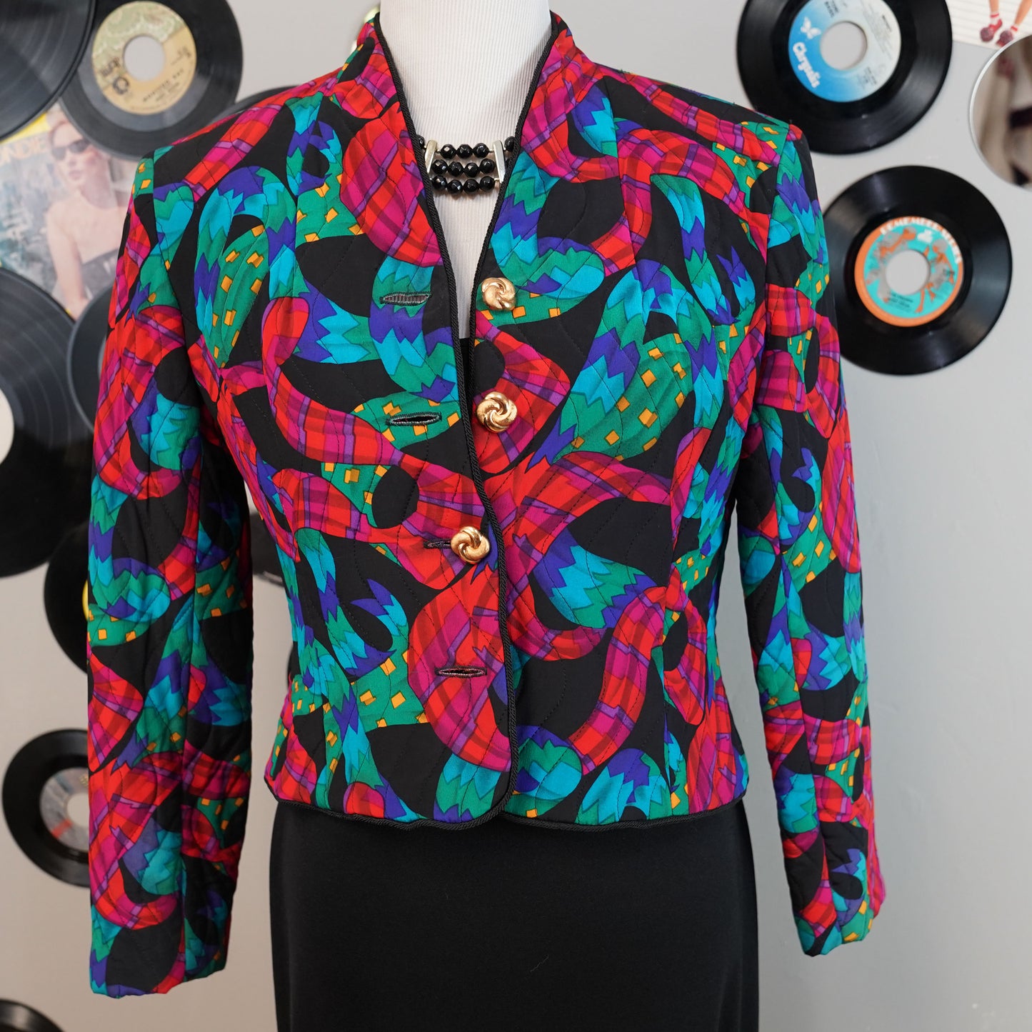 Vintage 80’s Gay Boyer Collections New York 100% Silk Multicolor Blazer Size 6