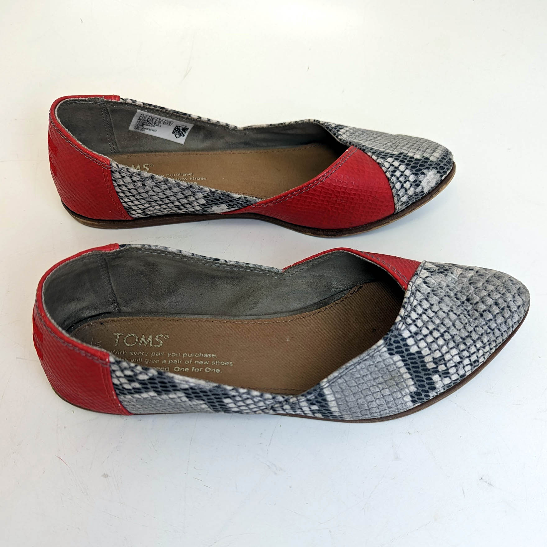 Toms Womens Jutti Ballet Flat Shoes Red Snakeskin Pointed Toe Size 5.5