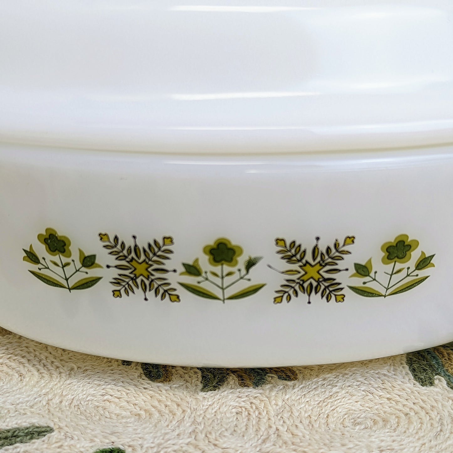 Anchor Hocking Fire King Meadow Green 433 1 1/2 Qt Casserole Dish With Lid